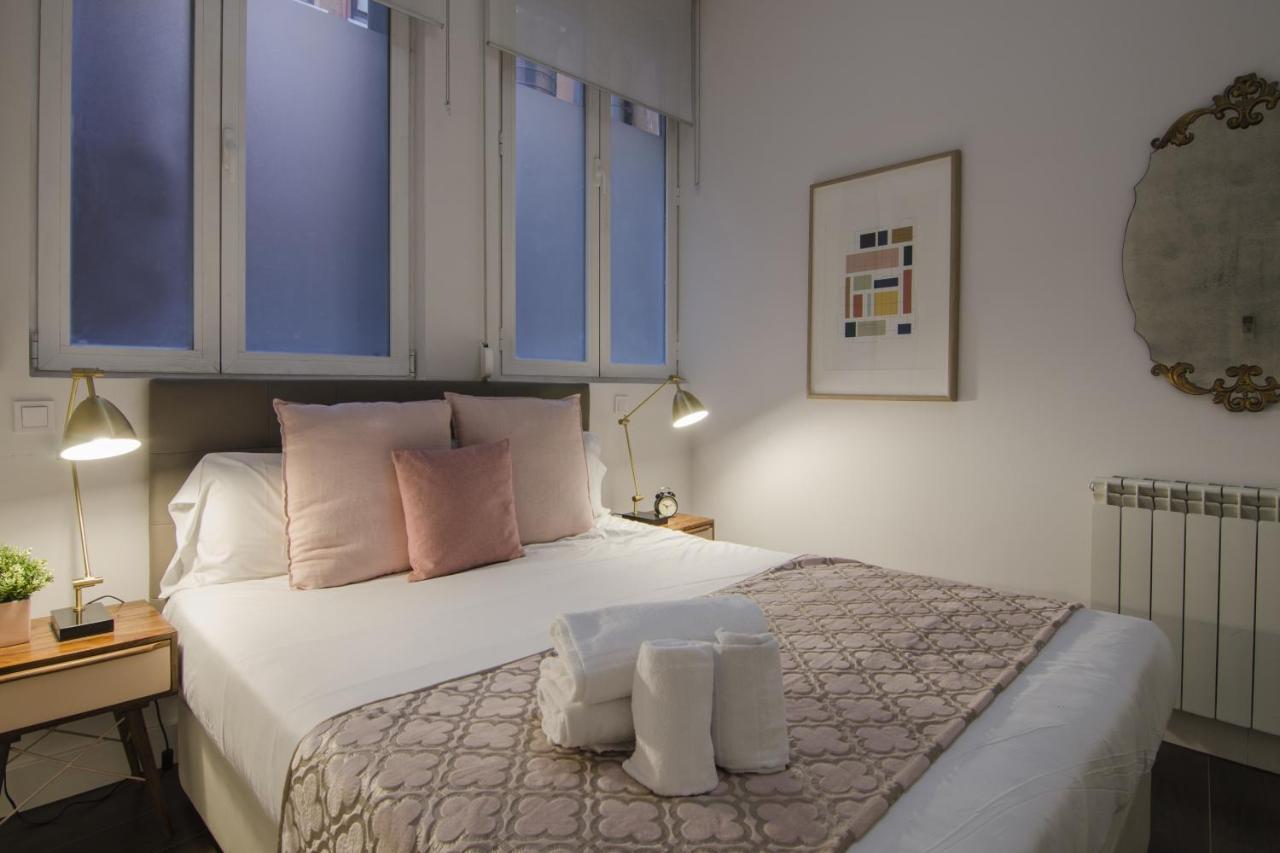 Apartamento En Santa Ana - Sol マドリード エクステリア 写真