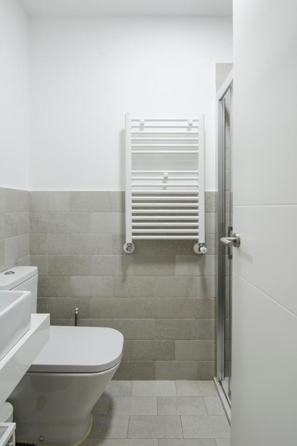 Apartamento En Santa Ana - Sol マドリード エクステリア 写真
