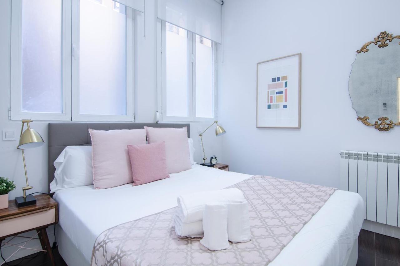 Apartamento En Santa Ana - Sol マドリード エクステリア 写真